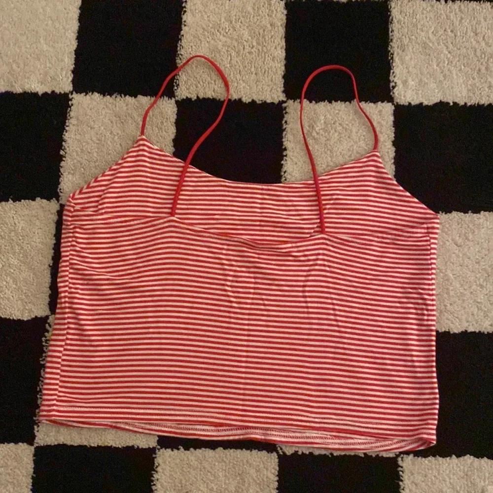 Red Striped Crop Top - Picture 4 of 7